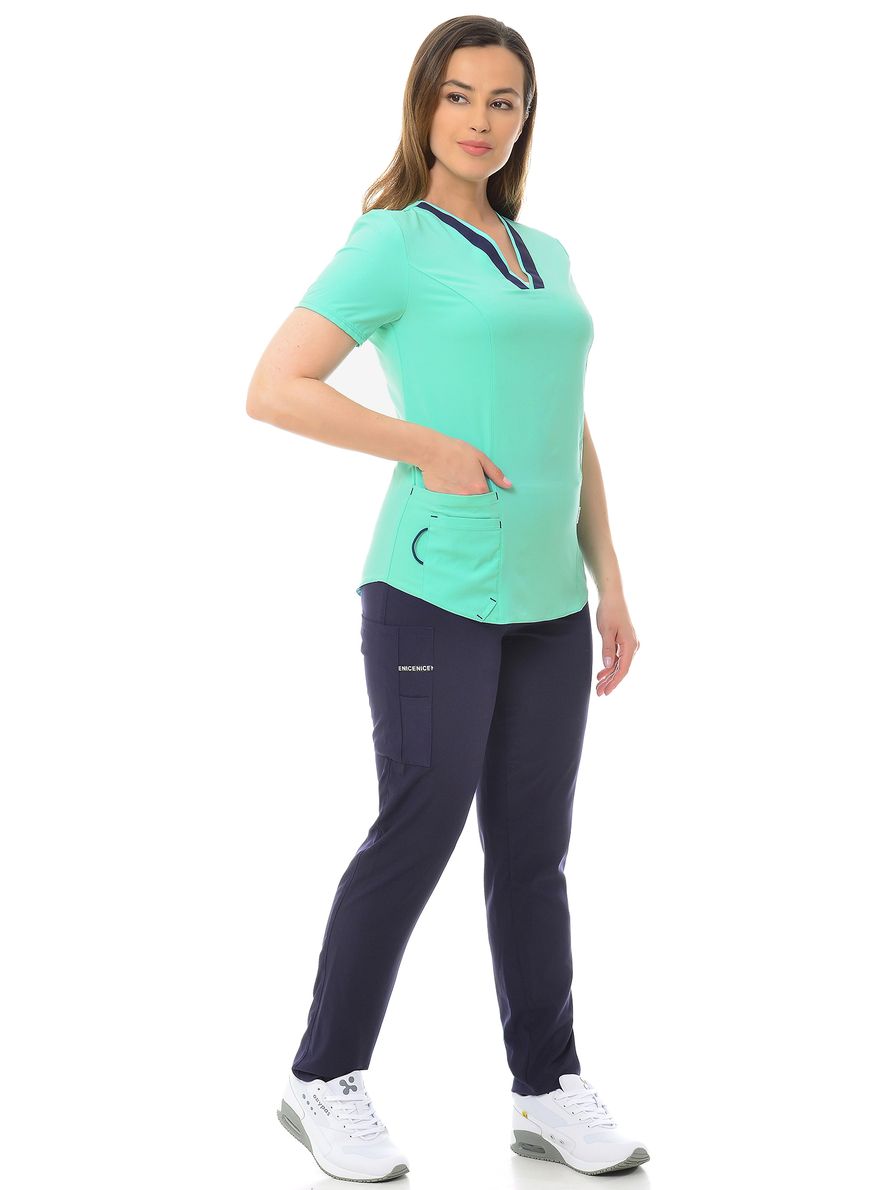 

Костюм медицинский женский MedicalWear Невский 101 зеленый 52 RU, Невский 101