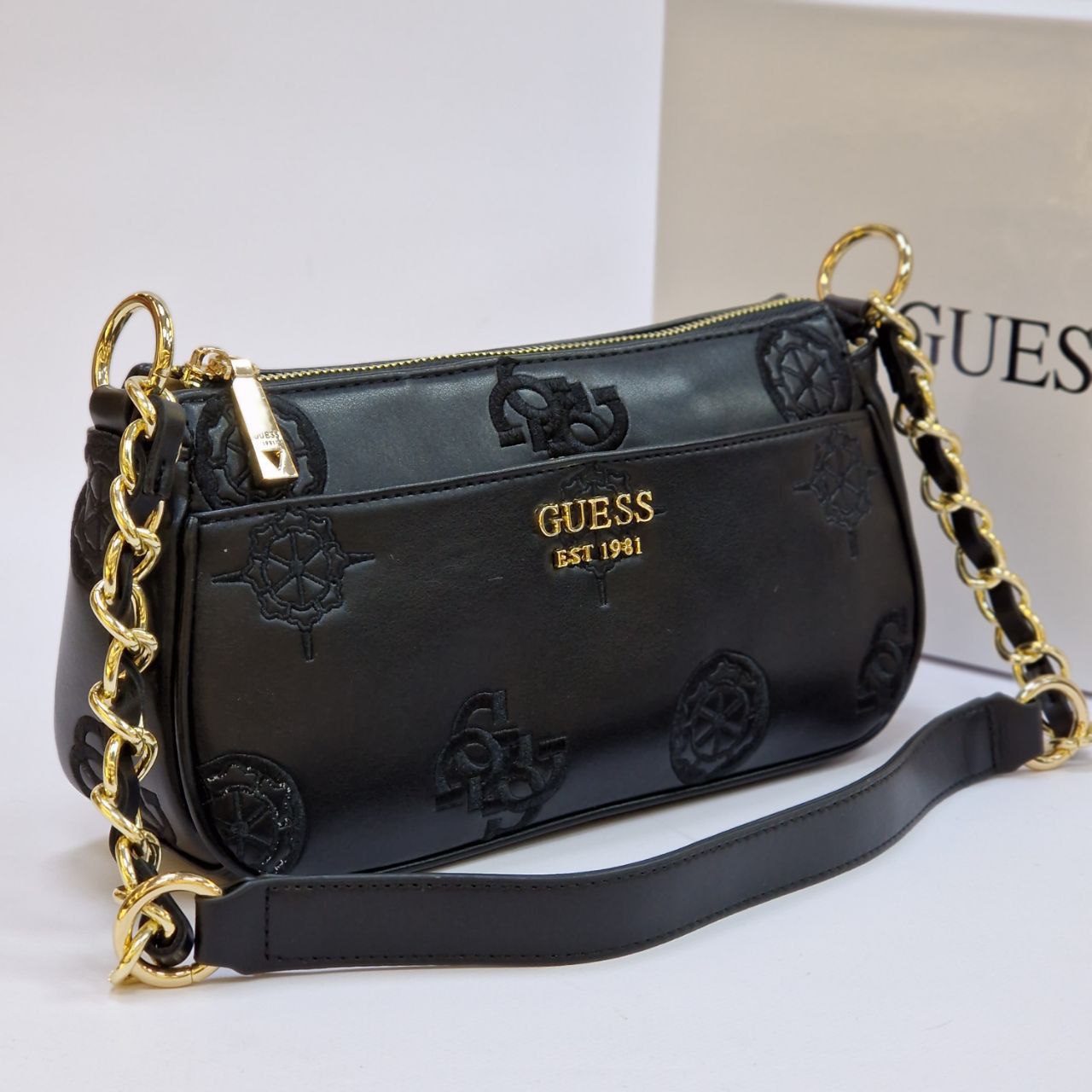 

Сумка-багет женская Guess 0010 черная, 0010