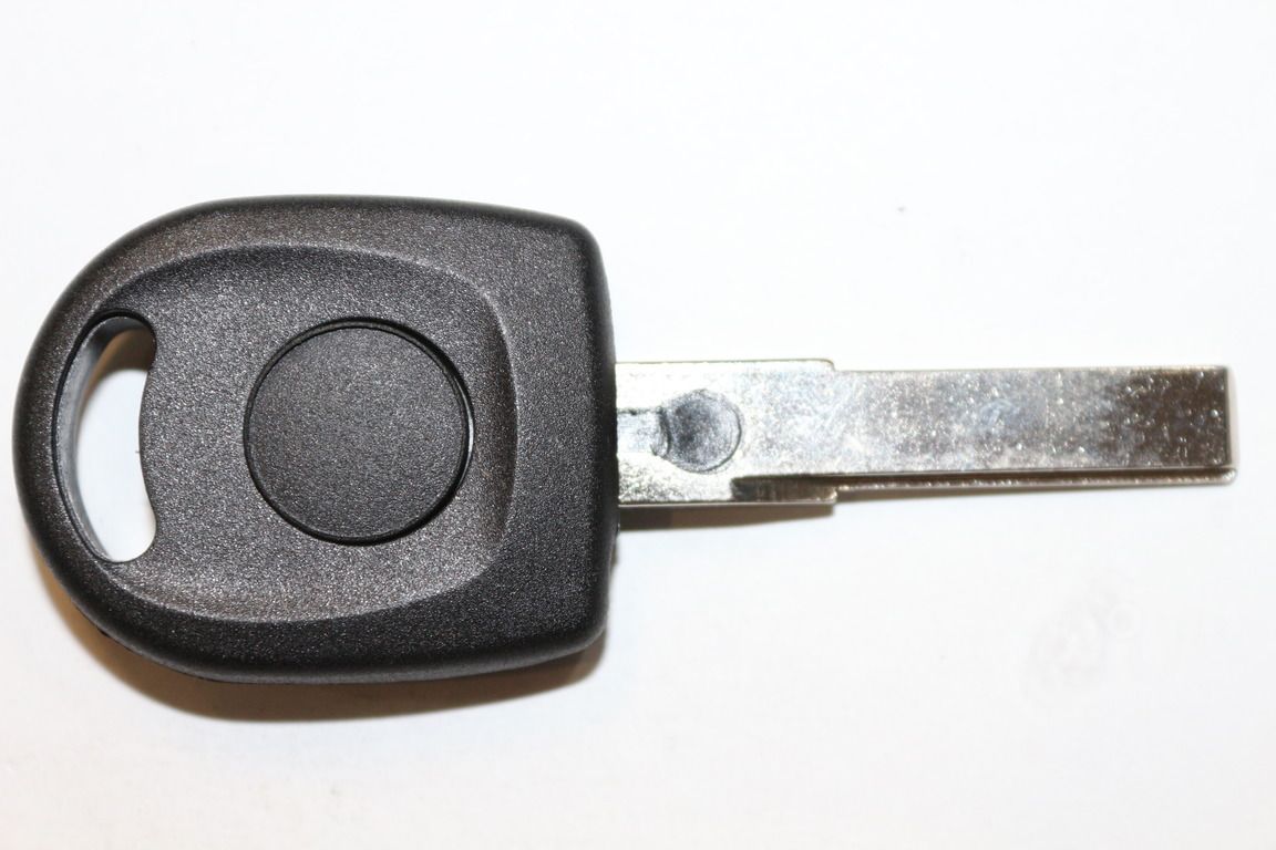 

Ключ зажигания Autokey заготовка Skoda, с подсветкой, Для разных моделей автомобилей Skoda