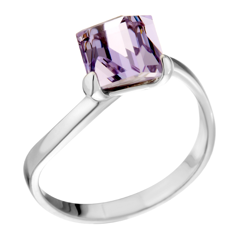 

Кольцо из серебра со swarovski р. 17.5 Яхонт Ювелирный 242854, 242854