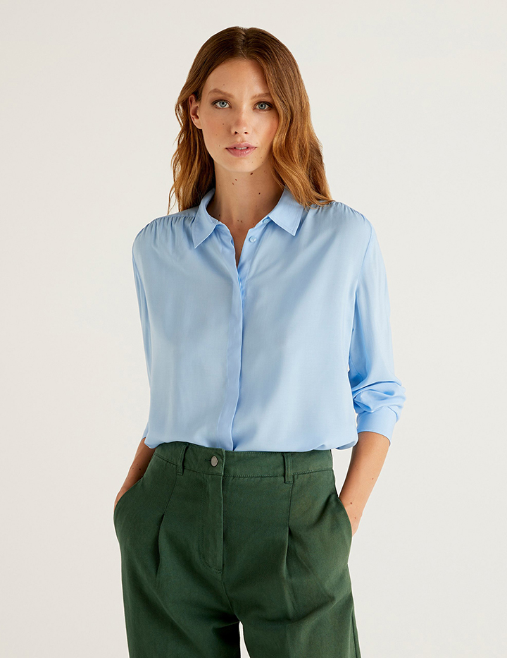 

Рубашка женская United Colors of Benetton 21A_5SF05QC15 голубая S