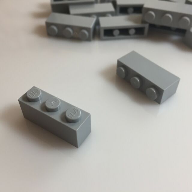 

Деталь LEGO 4211428 Кирпичик 1X3 серый 50 шт