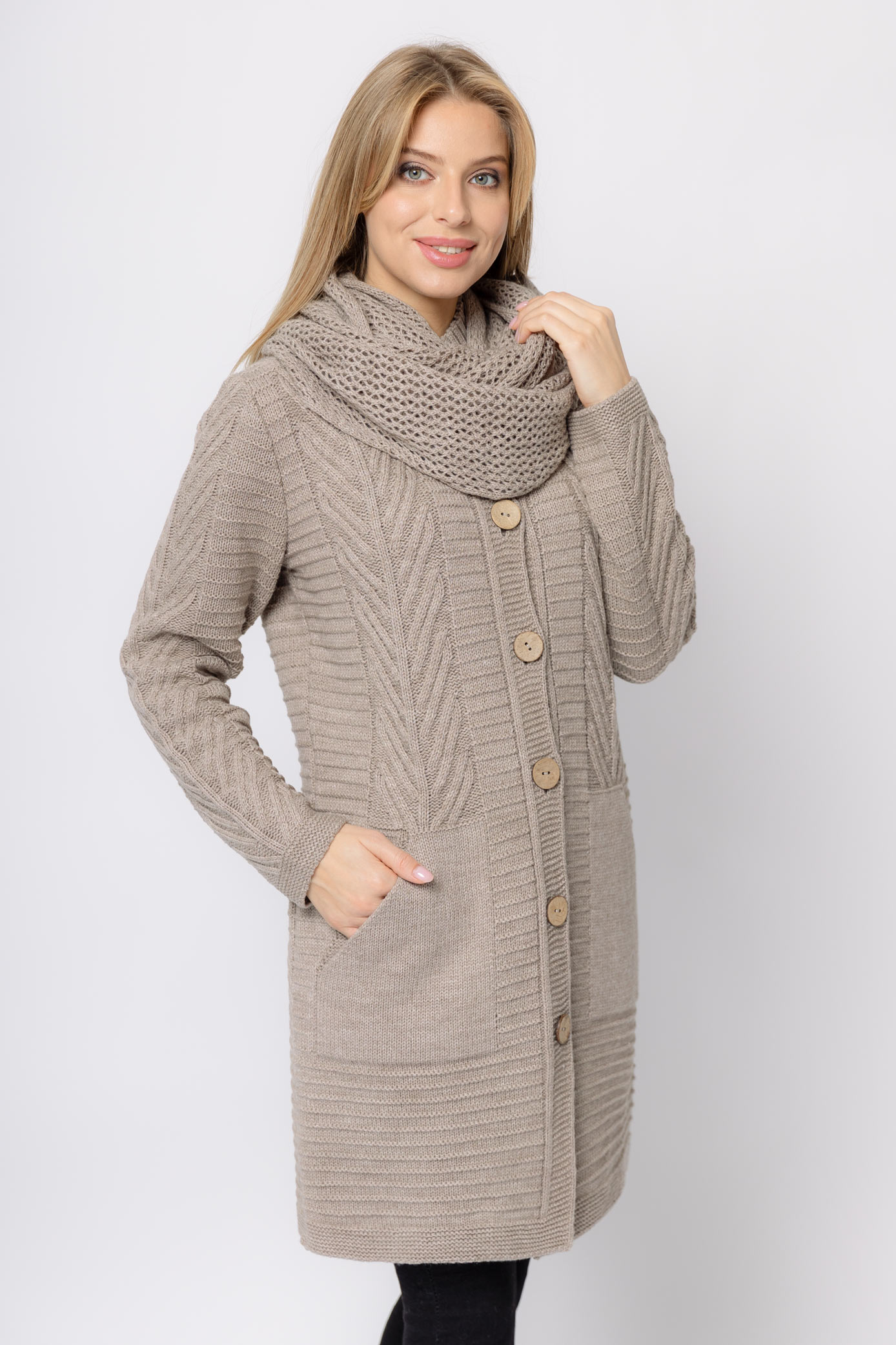 

Кардиган женский Злата Стиль 351241 бежевый 64 RU, 351241