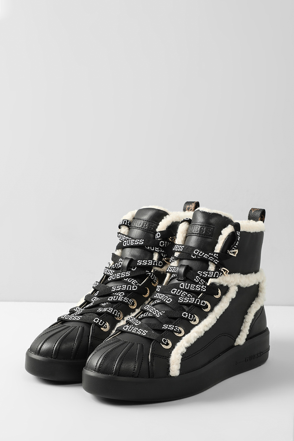

Кеды женские Guess FL8RMS ELE12 черные 37 RU, Черный, FL8RMS ELE12