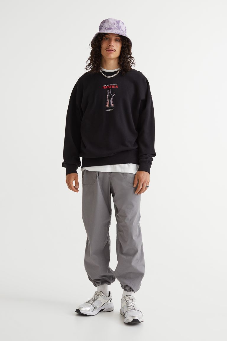

Брюки мужские H&M 1076468003 серые M (доставка из-за рубежа), 1076468003
