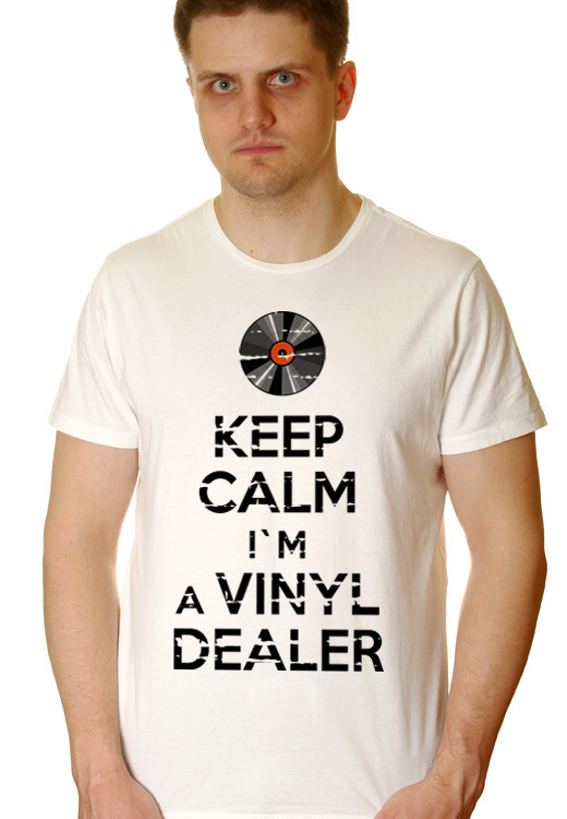 

Футболка унисекс NoBrand Keep Calm im a Vinyl Dealer белая 3XL, Белый, Keep Calm im a Vinyl Dealer