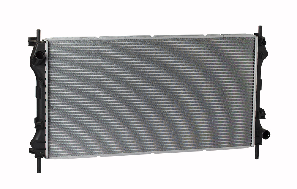 

Радиатор охлаждения для автомобилей Transit (00-) 2.4D/2.4TDCi (A/C-) LUZAR LRc10BD