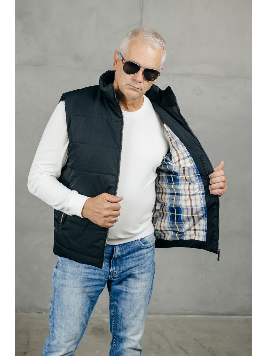 Утепленный жилет мужской ASFASHIONDP ЖМ789 черный 52 RU
