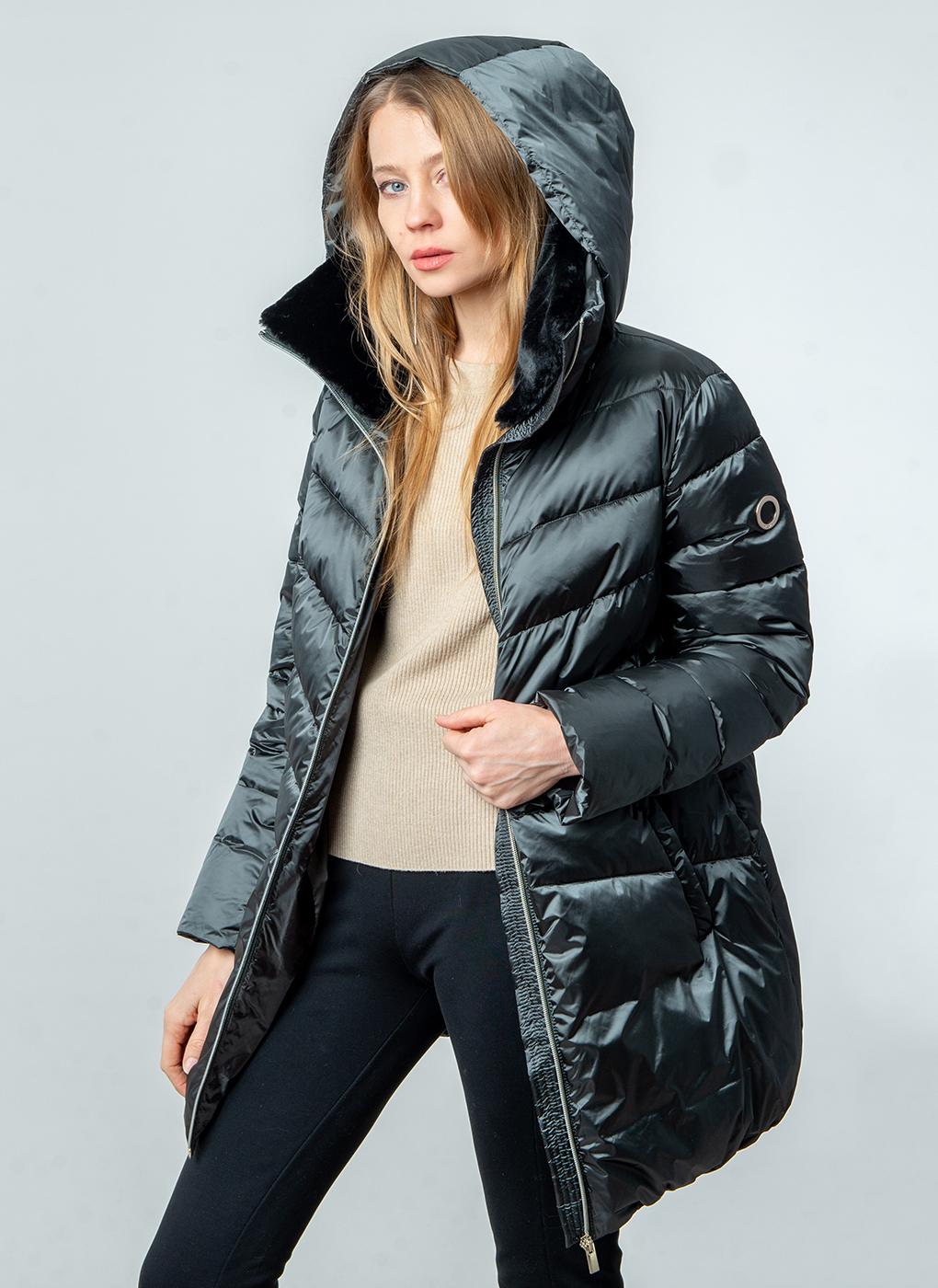 

Куртка женская Каляев 58007 зеленая 52 RU, 58007