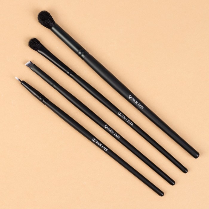 Набор кистей для макияжа «Premium Brush», 4 предмета, PVC - чехол, цвет чёрный короба для хранения вещей складные без крышек набор из 3 шт 31×31×31 см чёрный