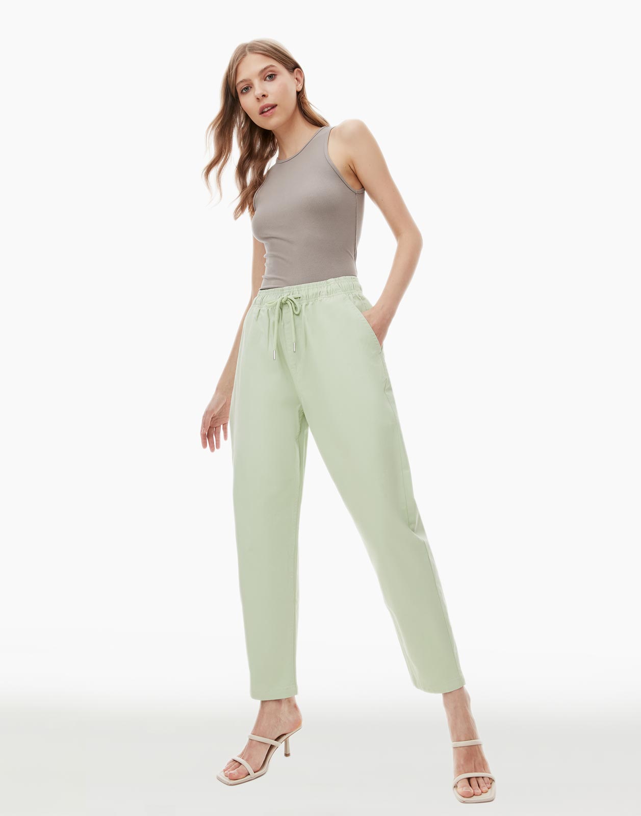 Джинсы женские Gloria Jeans GJN026682 зеленые XL