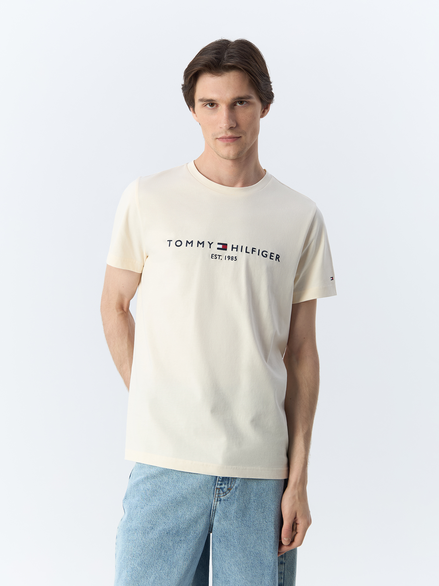 Футболка мужская Tommy Hilfiger Logo T-shirt MW0MW11797AEF бежевая L