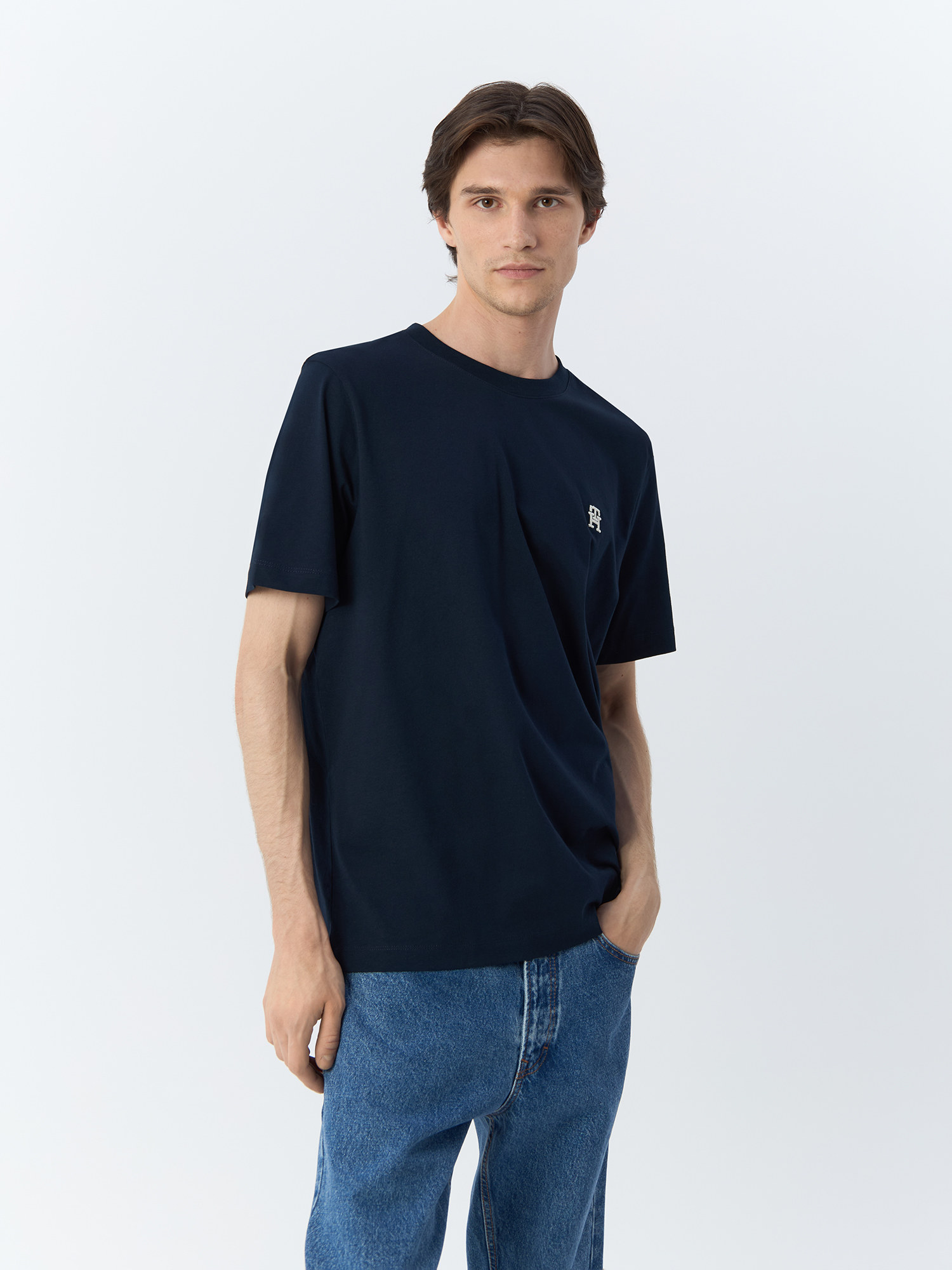 

Футболка мужская Tommy Hilfiger Monogram Imd Tee MW0MW33987DW5 синяя M, Синий, Monogram Imd Tee