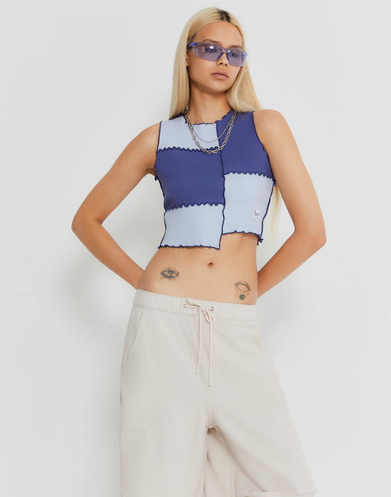 

Кроп-топ для девочки Gloria Jeans GTN003975 голубой/темно-синий 16-18л/170, Голубой;синий, GTN003975