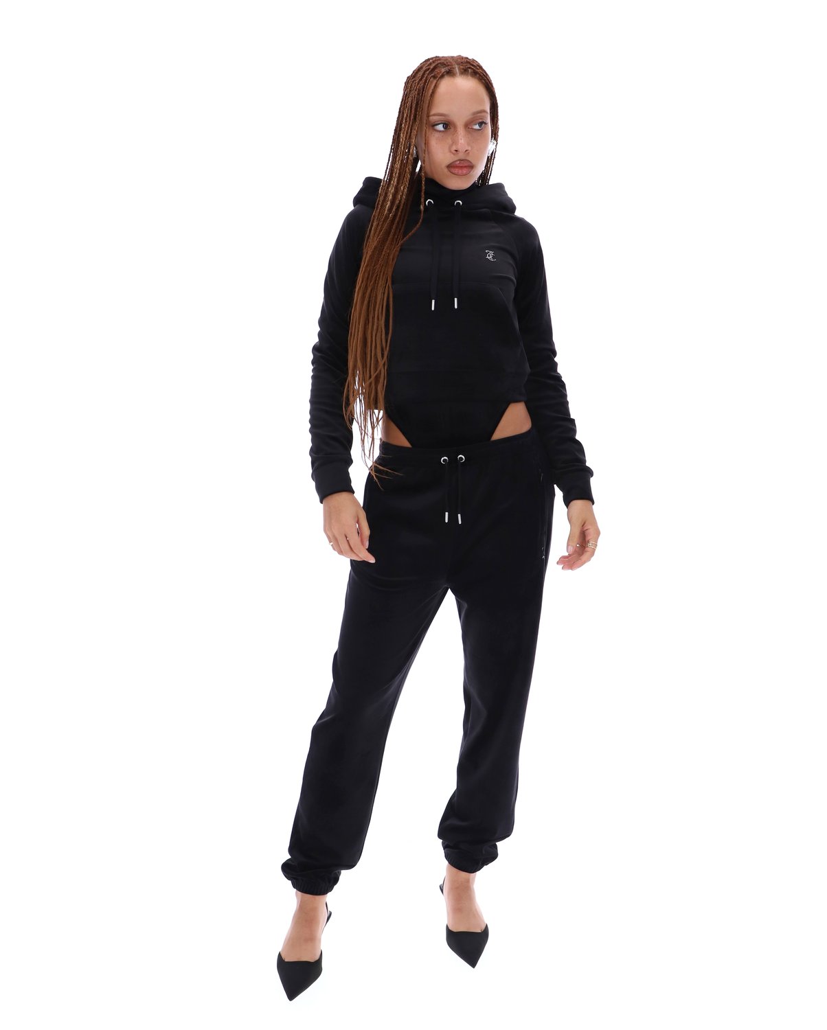 

Худи женское Juicy Couture JCAPW046/101 черное 46 RU, Черный, JCAPW046/101