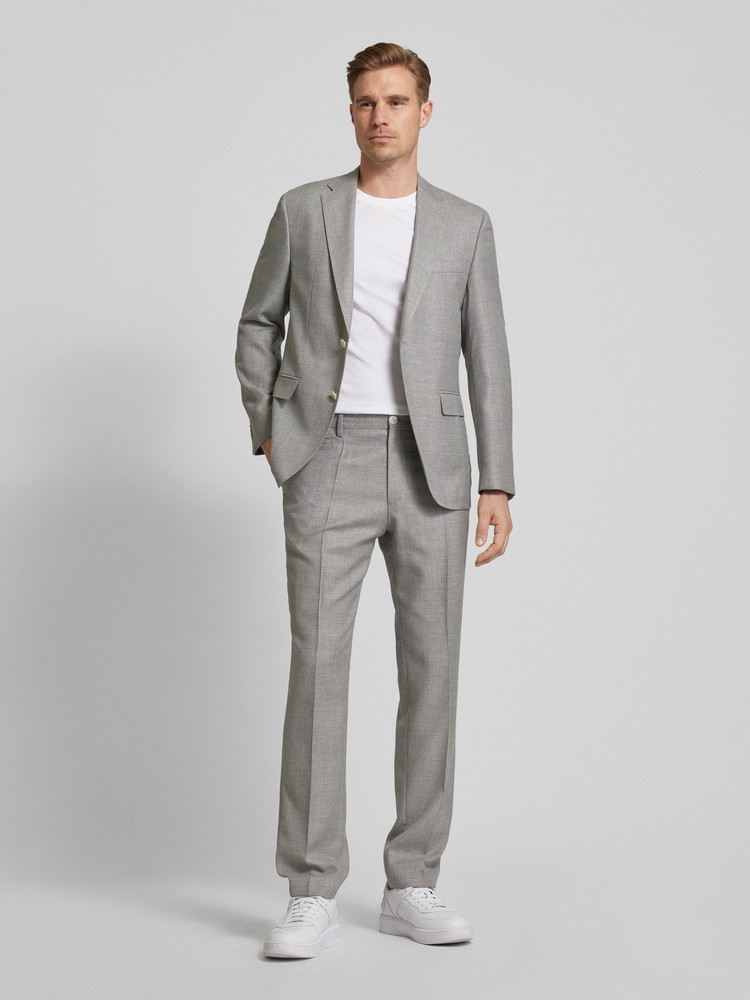 Брюки мужские BOSS 5049872100 серые 25 14959₽