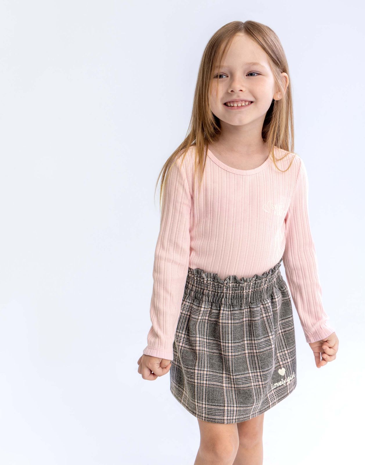 

Лонгслив для девочки Gloria Jeans GKT024467 светло-розовый 5-6л/116, GKT024467