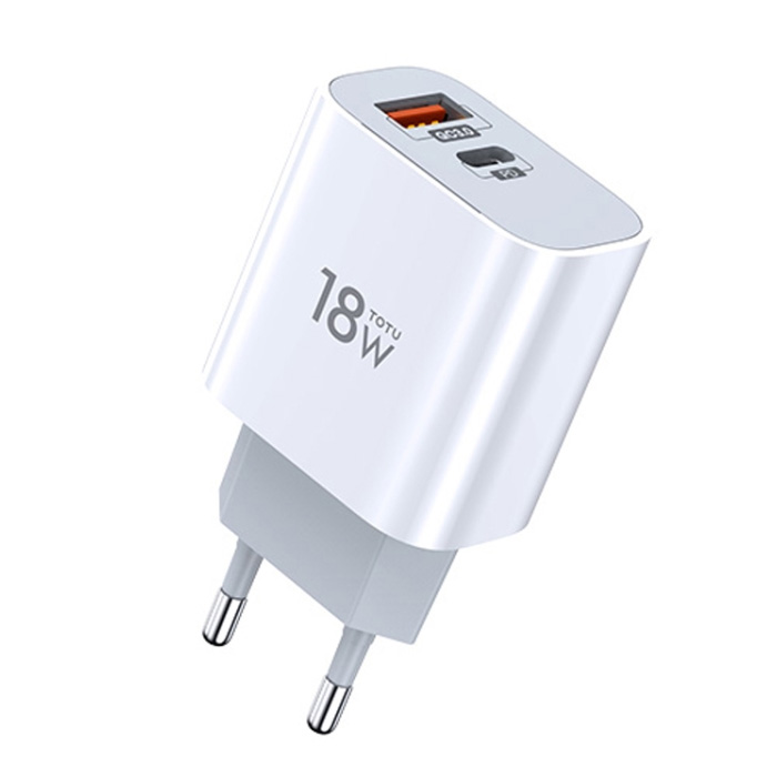 фото Сетевое зарядное устройство pd+qc 3.0 usb+usb type-c totu minimal series cacq-06 - белое