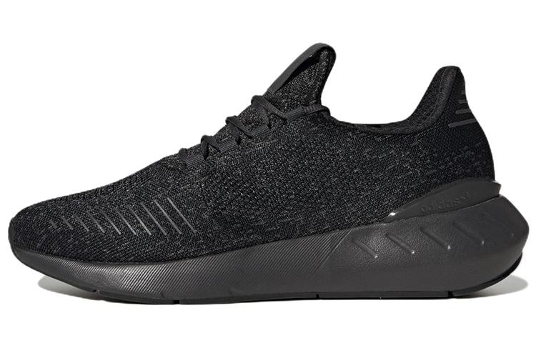 

Кроссовки унисекс Adidas Swift Run 22 черные 42 EU, Черный, Swift Run 22