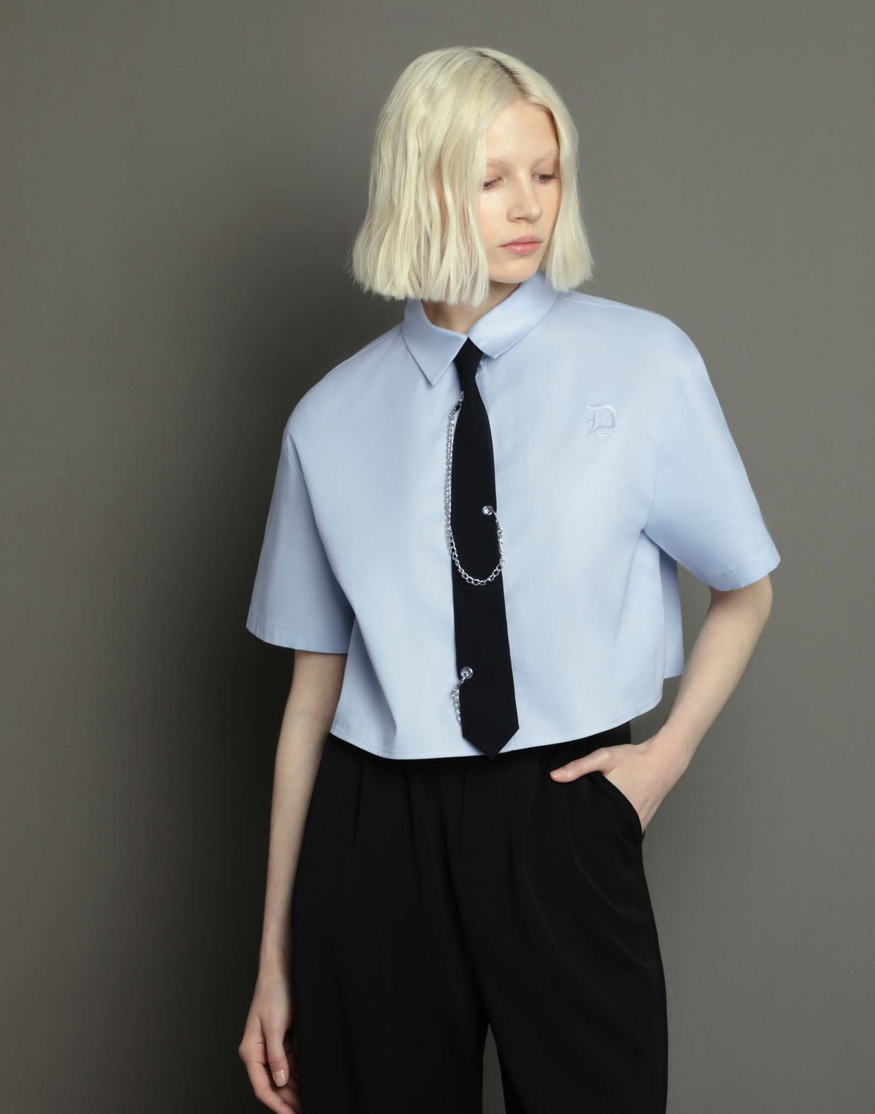 

Рубашка с коротким рукавом для девочки Gloria Jeans GSE001447 голубой 7-8л/128, GSE001447