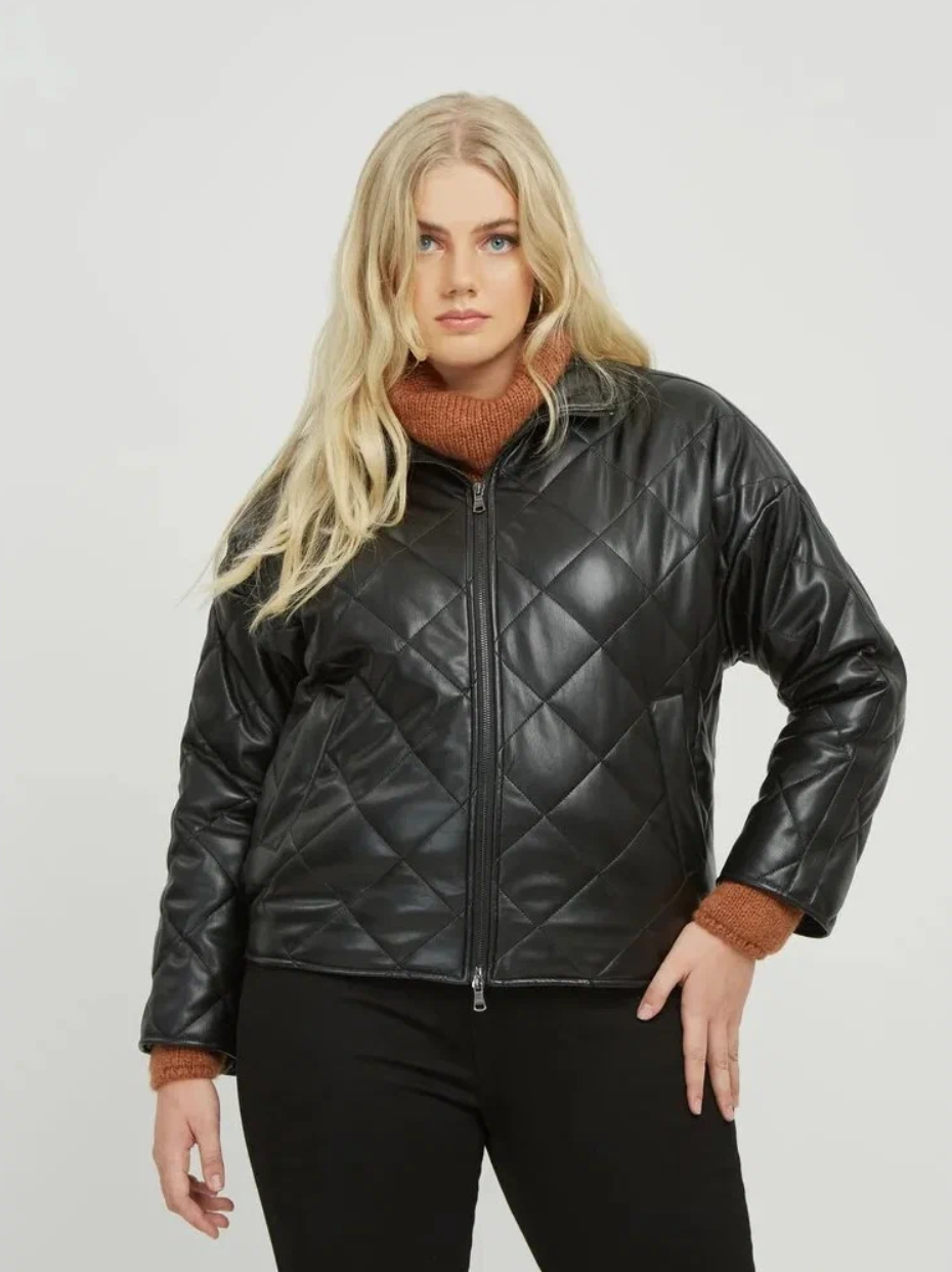 

Кожаная куртка женская MAT fashion +size черная L/XL, +size