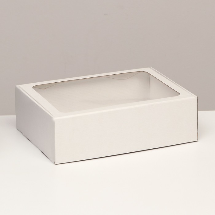 

Коробка самосборная с окном, белая, 31 х 22 х 9,5 см, Белый