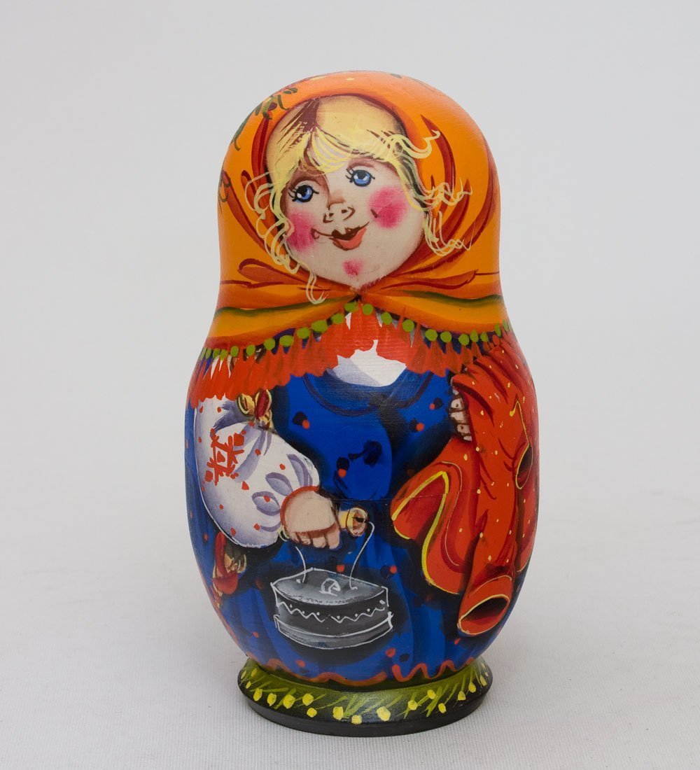 

Матрешка Домашние хлопоты