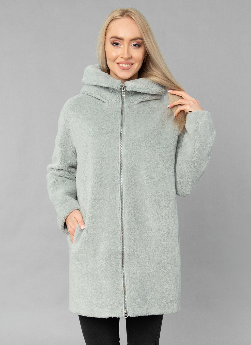 

Полушубок женский Каляев 55649 серый 44 RU, 55649