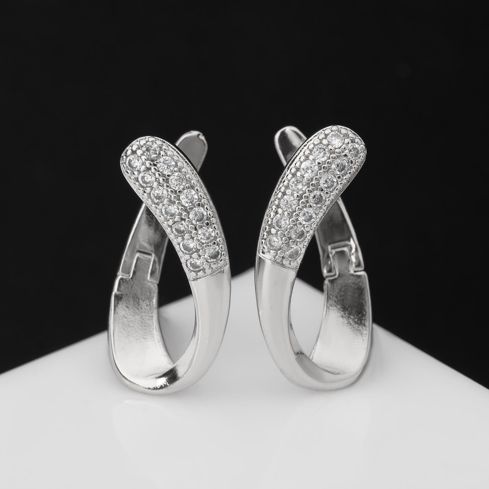 

Серьги из бижутерного сплава Queen Fair П00000348, стразы, П00000348