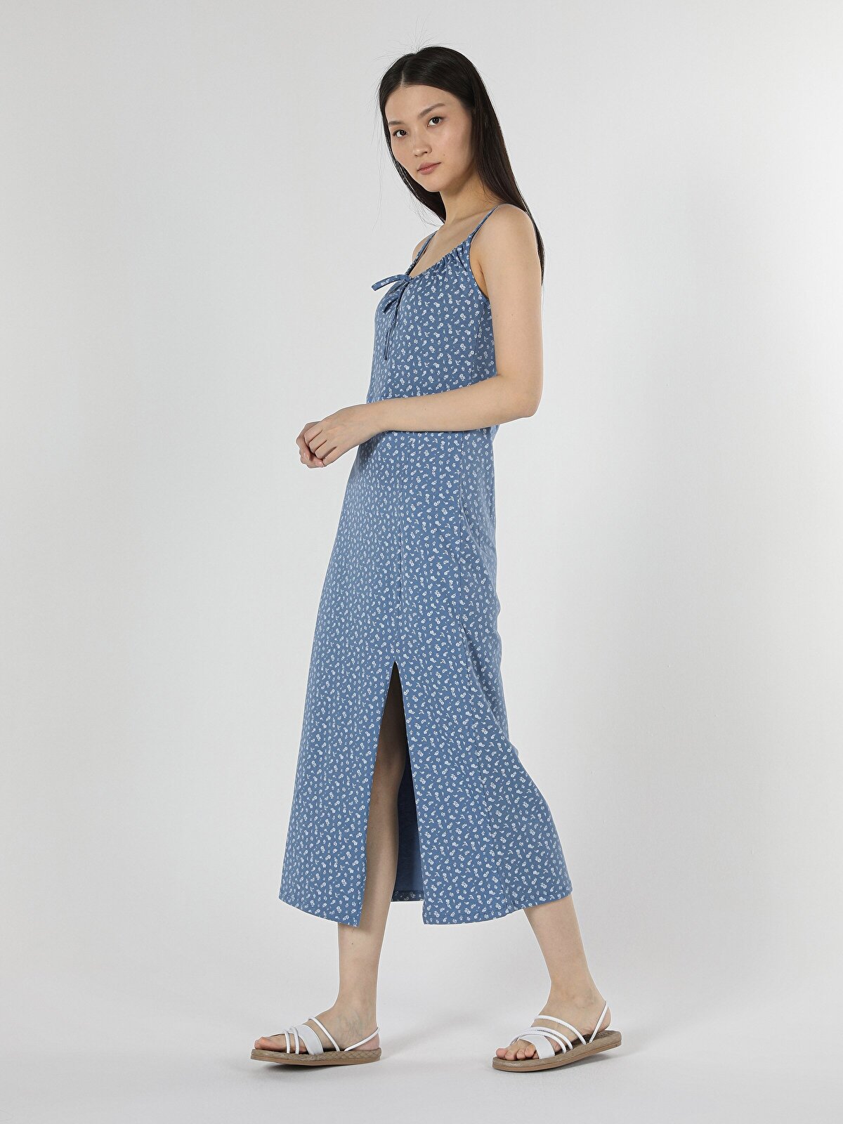 

Платье Colins CL1059087_Q1.V1 голубое S, CL1059087_Q1.V1