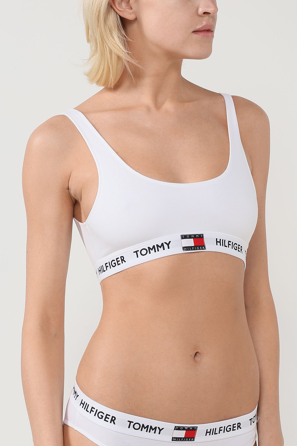 

Бюстгальтер женский Tommy Hilfiger UW0UW02225 белый L, UW0UW02225