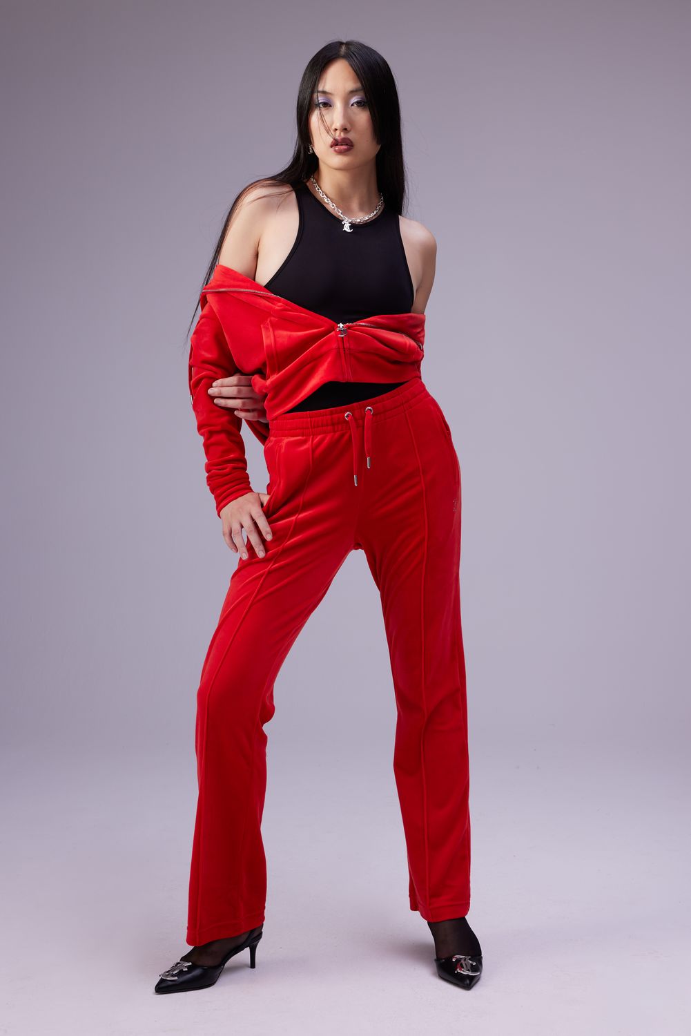 

Толстовка женская Juicy Couture JCCA221006/122 красная 48 RU, Красный, JCCA221006/122