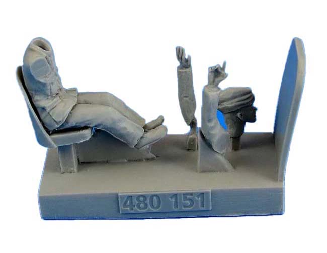 

Фигурка Aires 1/48 WWII RAF Driver for Bedford MWD 480 151