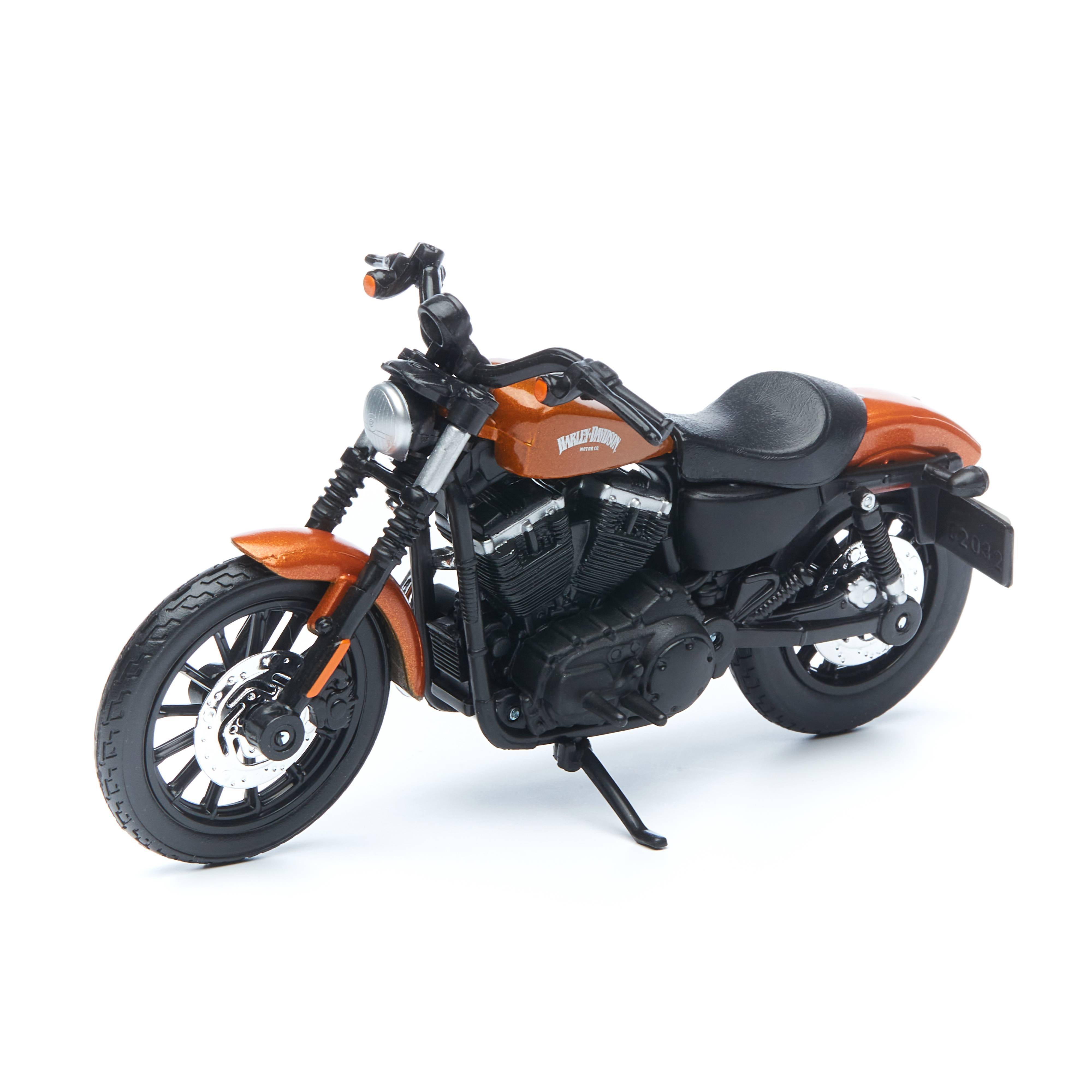 

Maisto мотоцикл 1:18 Harley Davidson 2014 Sportster Iron 883, оранжевый 34360/4, 34360/4