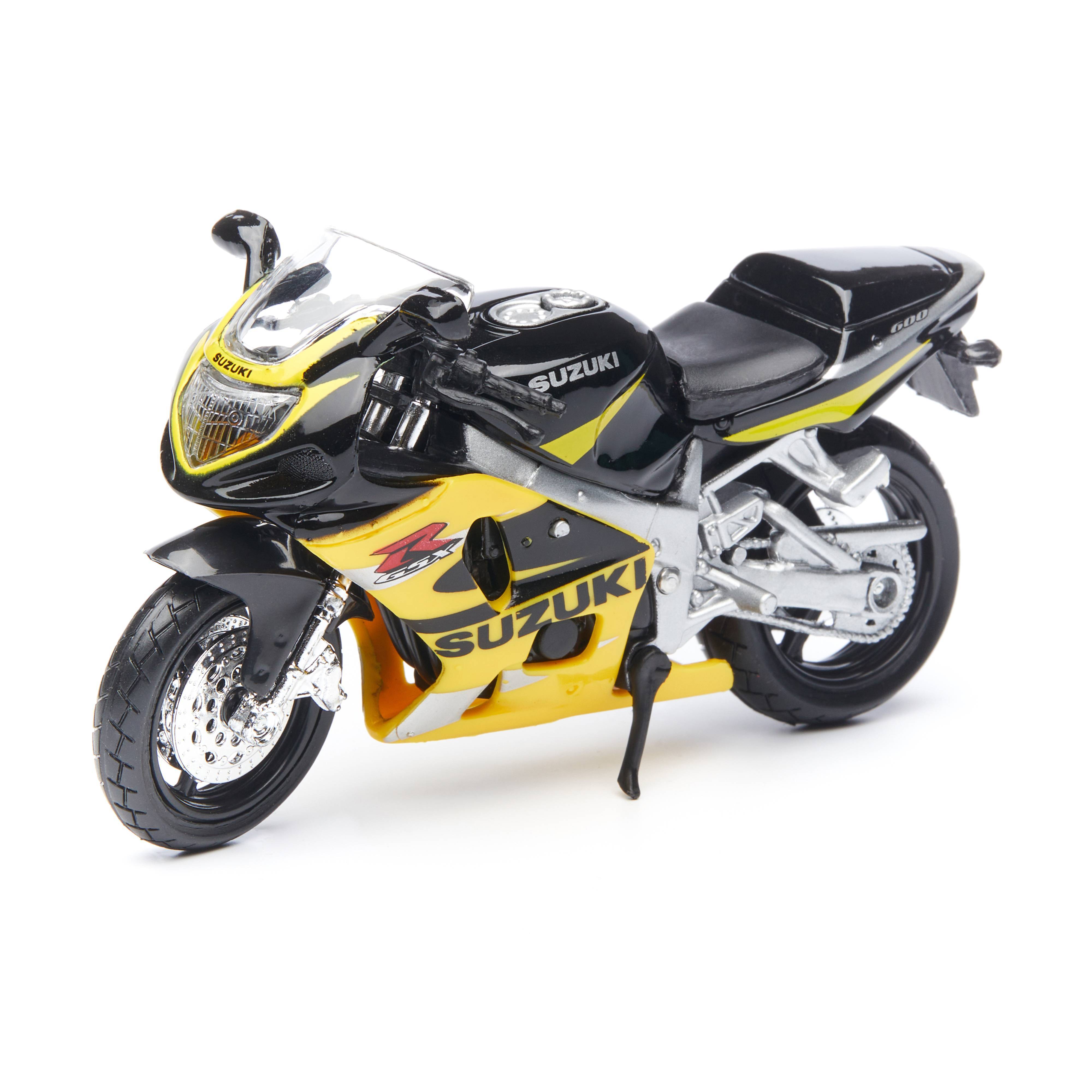 

Maisto Мотоцикл Suzuki GSX-R 600 1:18, черный/желтый 39300/6, 39300/6