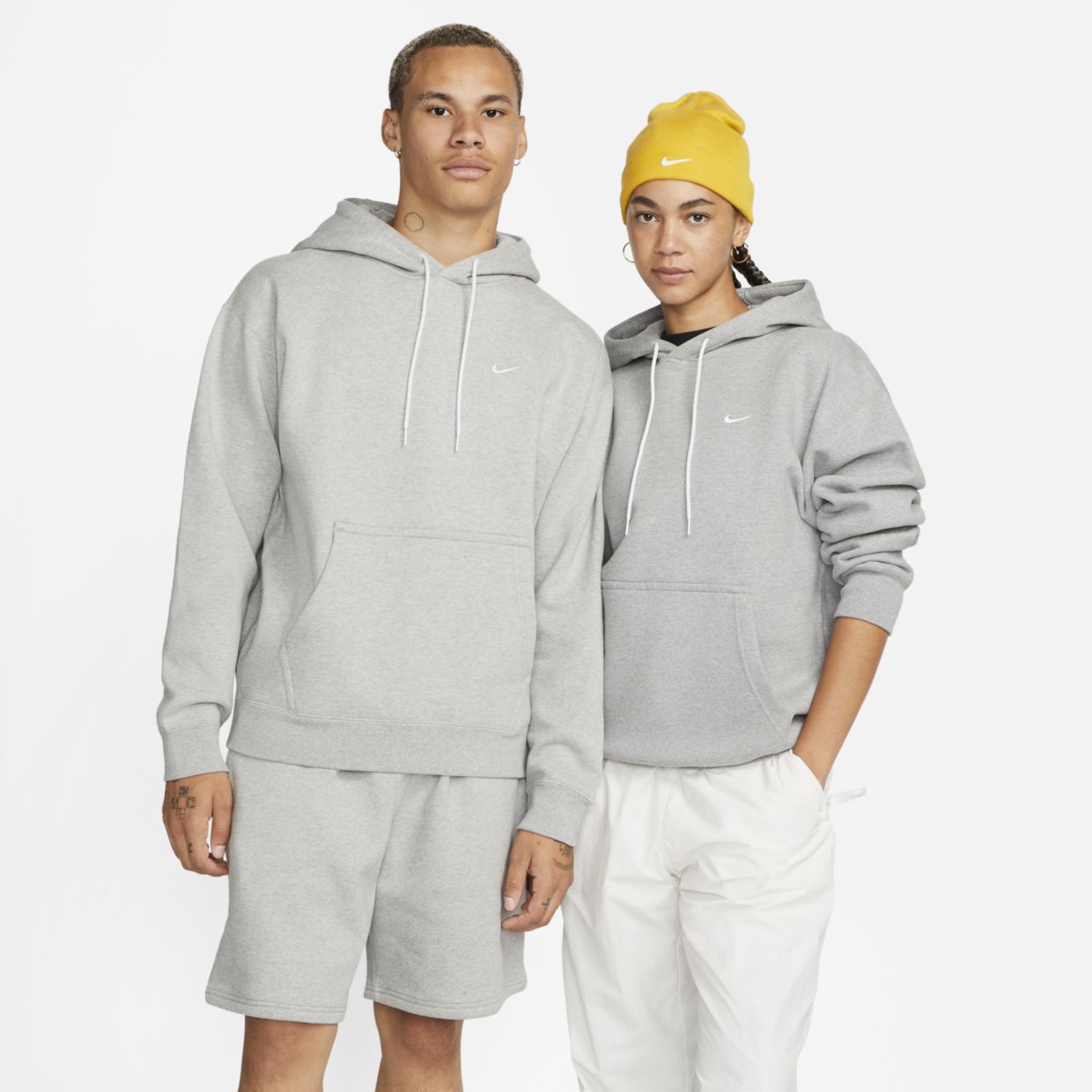 

Худи мужское Nike CV0552 серое XL, Серый, CV0552