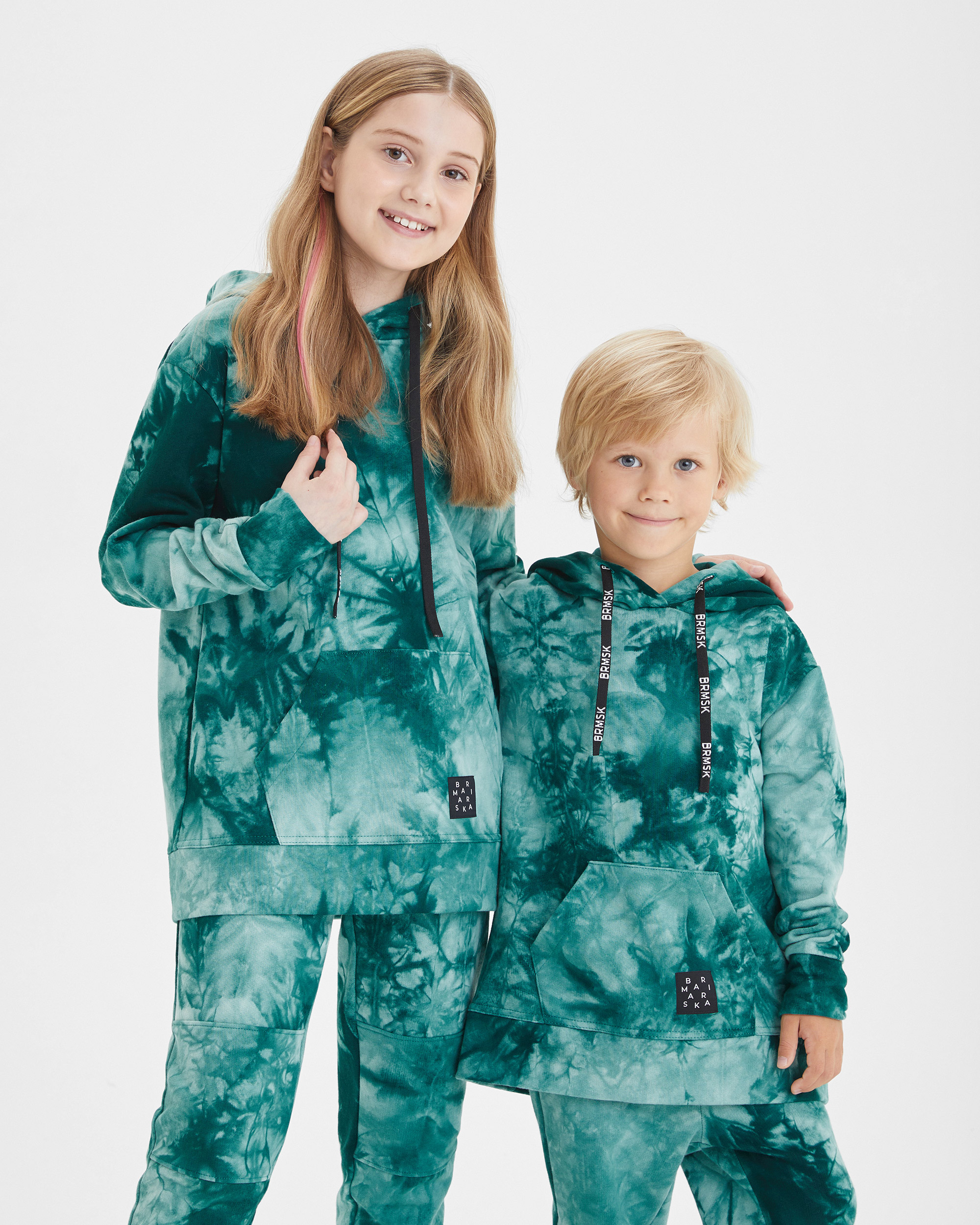 фото Худи детское barmariska тай дай family look малахитовый р.110-116