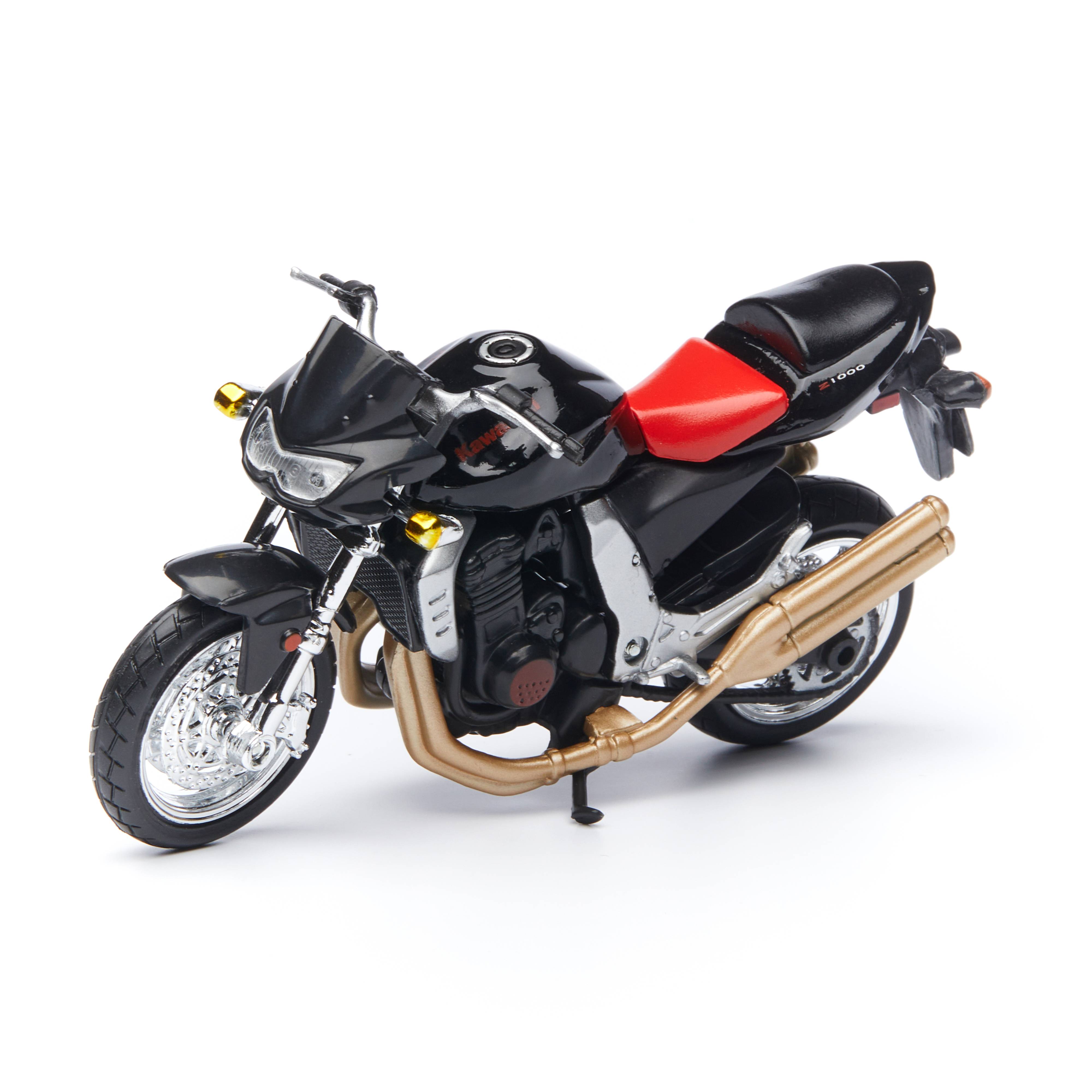 

Maisto Мотоцикл Kawasaki Z1000 1:18, черный/красный 39300/21, 39300/21