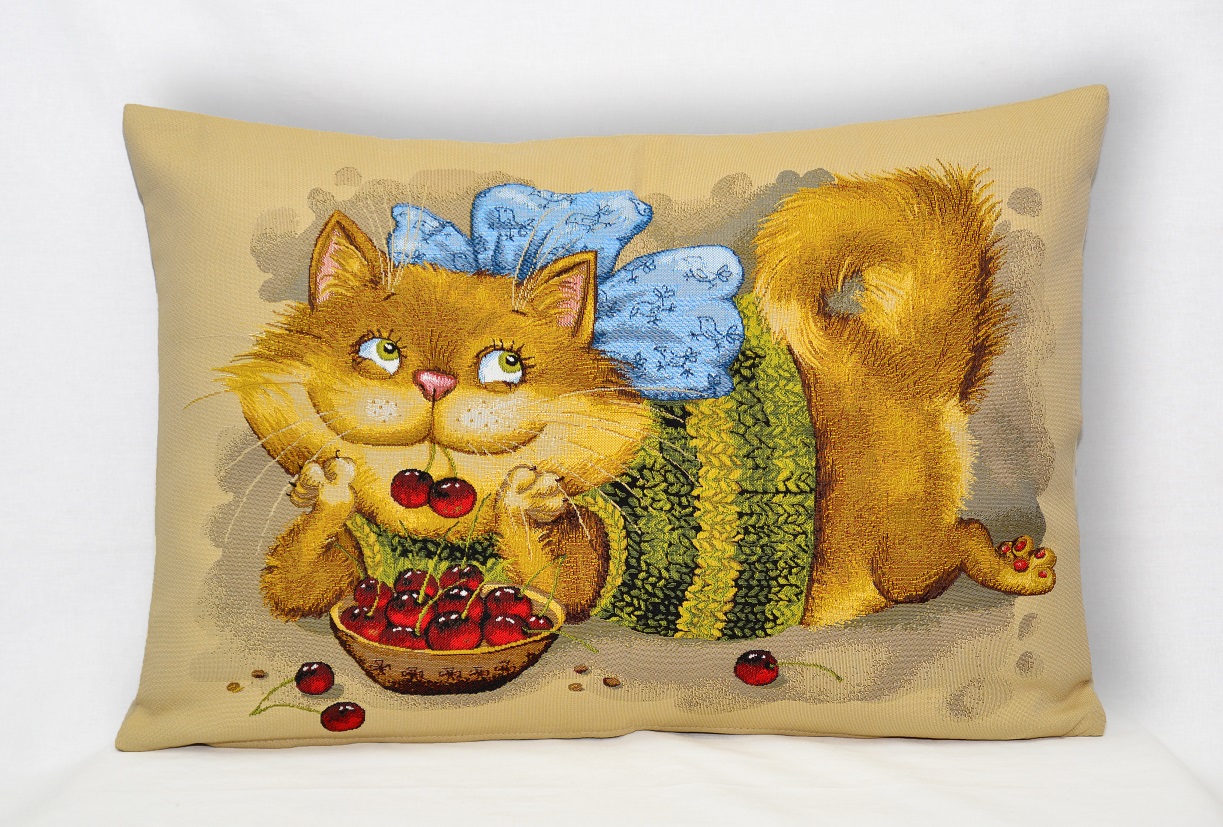 фото Подушка декоративная гобеленовая 45х63 "баловни кот с вишней" студия текстильного дизайна