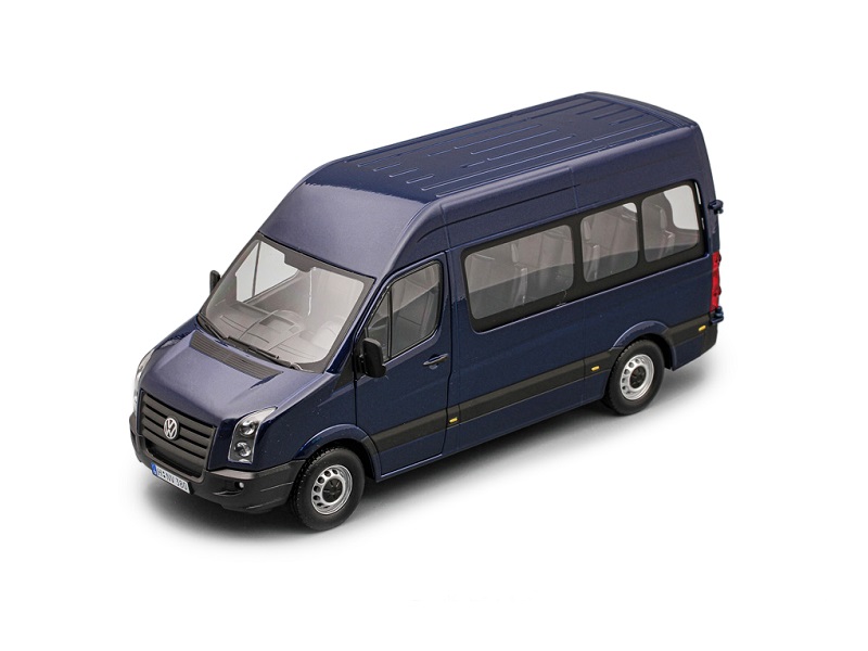 Машинка Cararama Volkswagen Crafter Bus синий 1 24 арт 30191