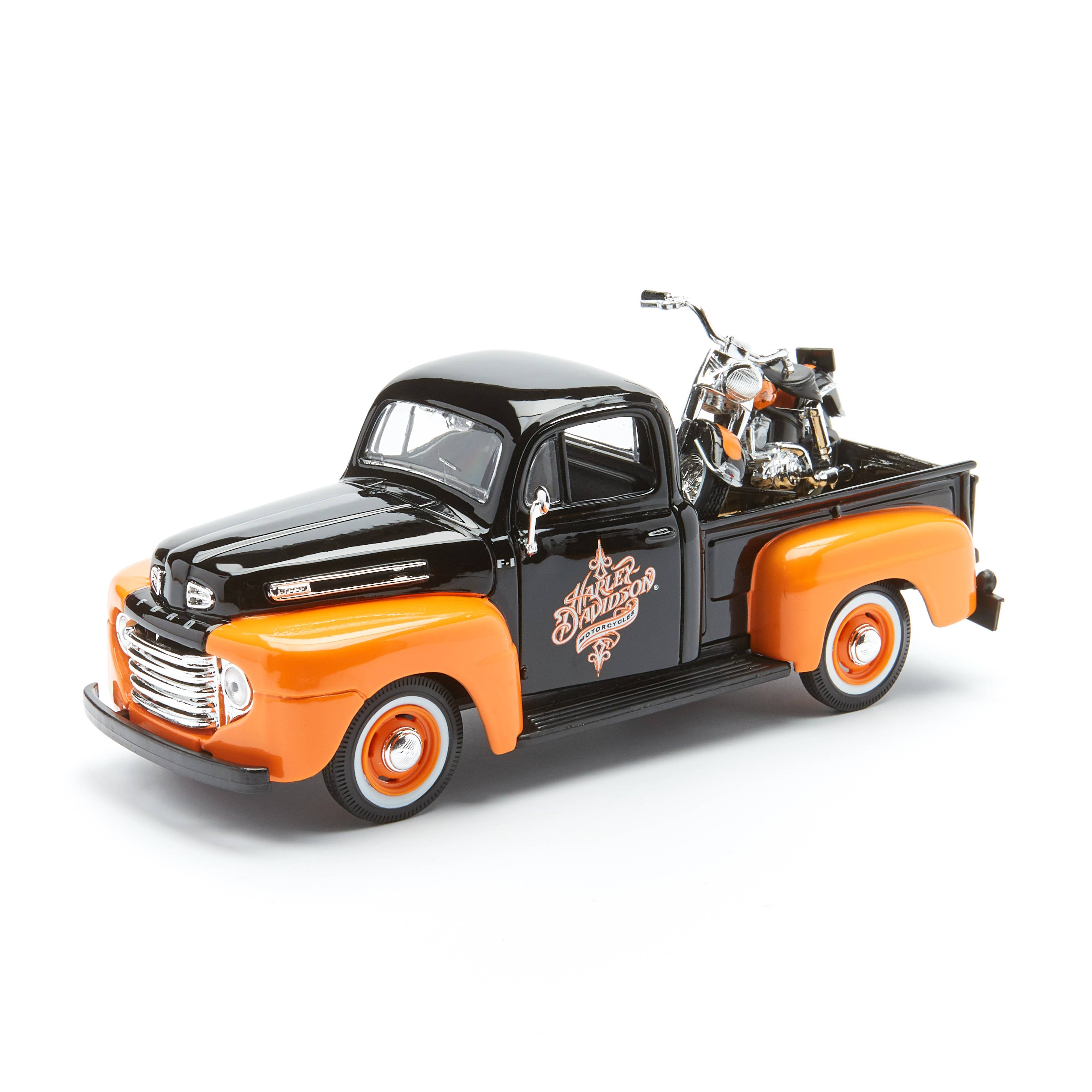 

Maisto Автомобиль Ford F-1 Pickup 1948 и Мотоцикл FLH Duo Glide 1958,черный,оранжевая, 32180