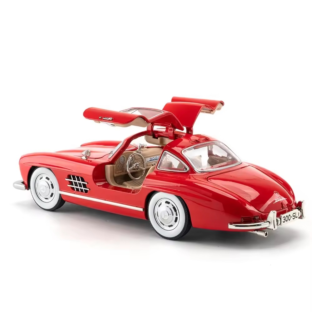 Модель автомобиля металлическая Che Zhi Mercedes Benz 300SL 124 1900-380P красный 1973₽