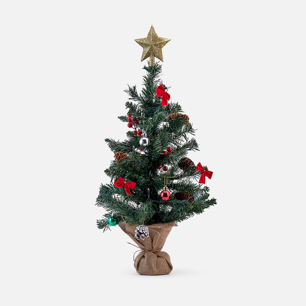 Ель искусственная Yiwu Union Christmas Tree с шишками и гирляндой зеленая 60 см 783₽