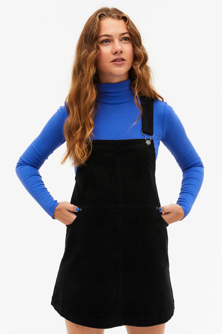 

Сарафан женский Monki 1085887001 черный M (доставка из-за рубежа), 1085887001