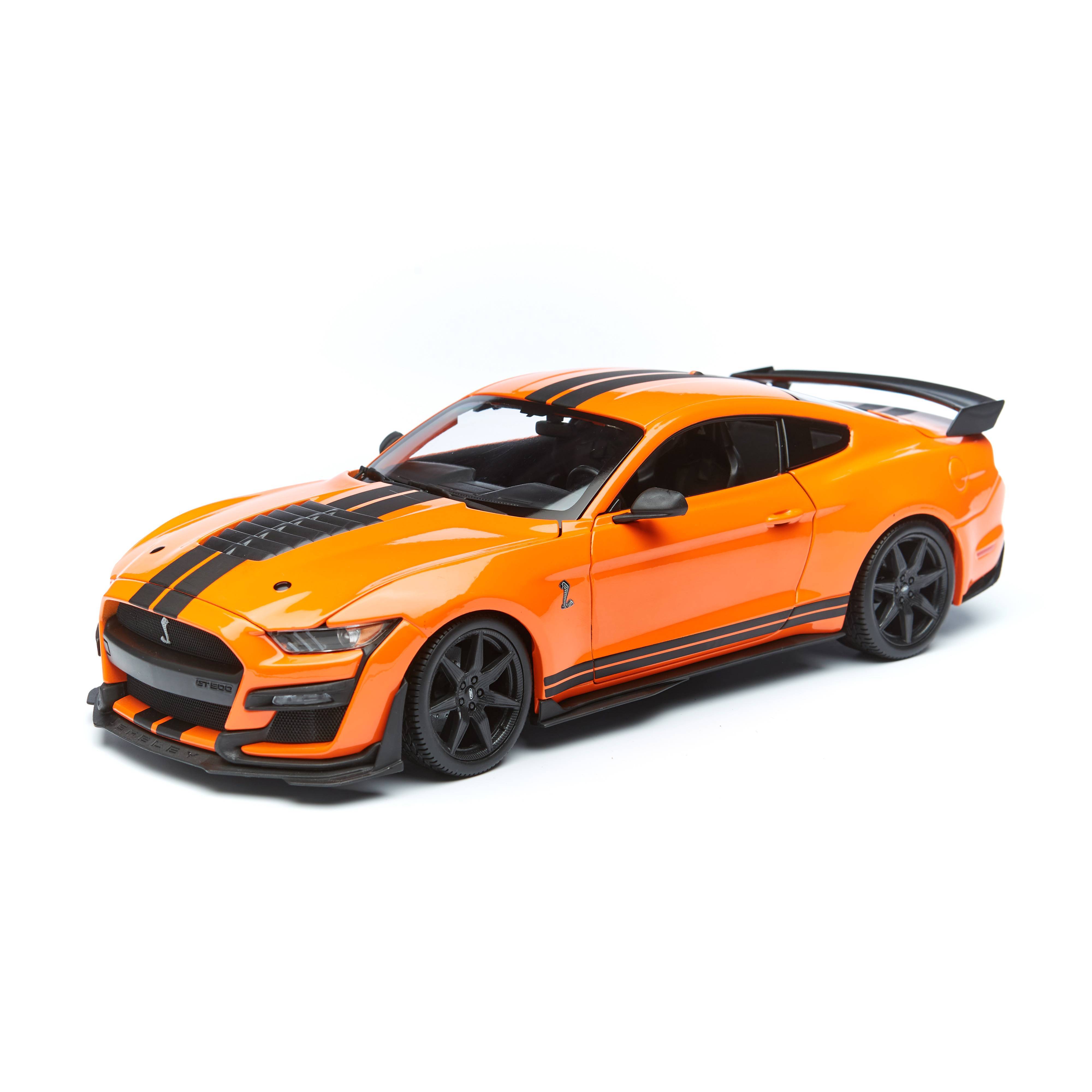 Maisto Машинка Ford Shelby GT500 2020, 1:18 оранжевая 31388 машина ford shelby mustang gt500 2020 yellow 1 18 31452