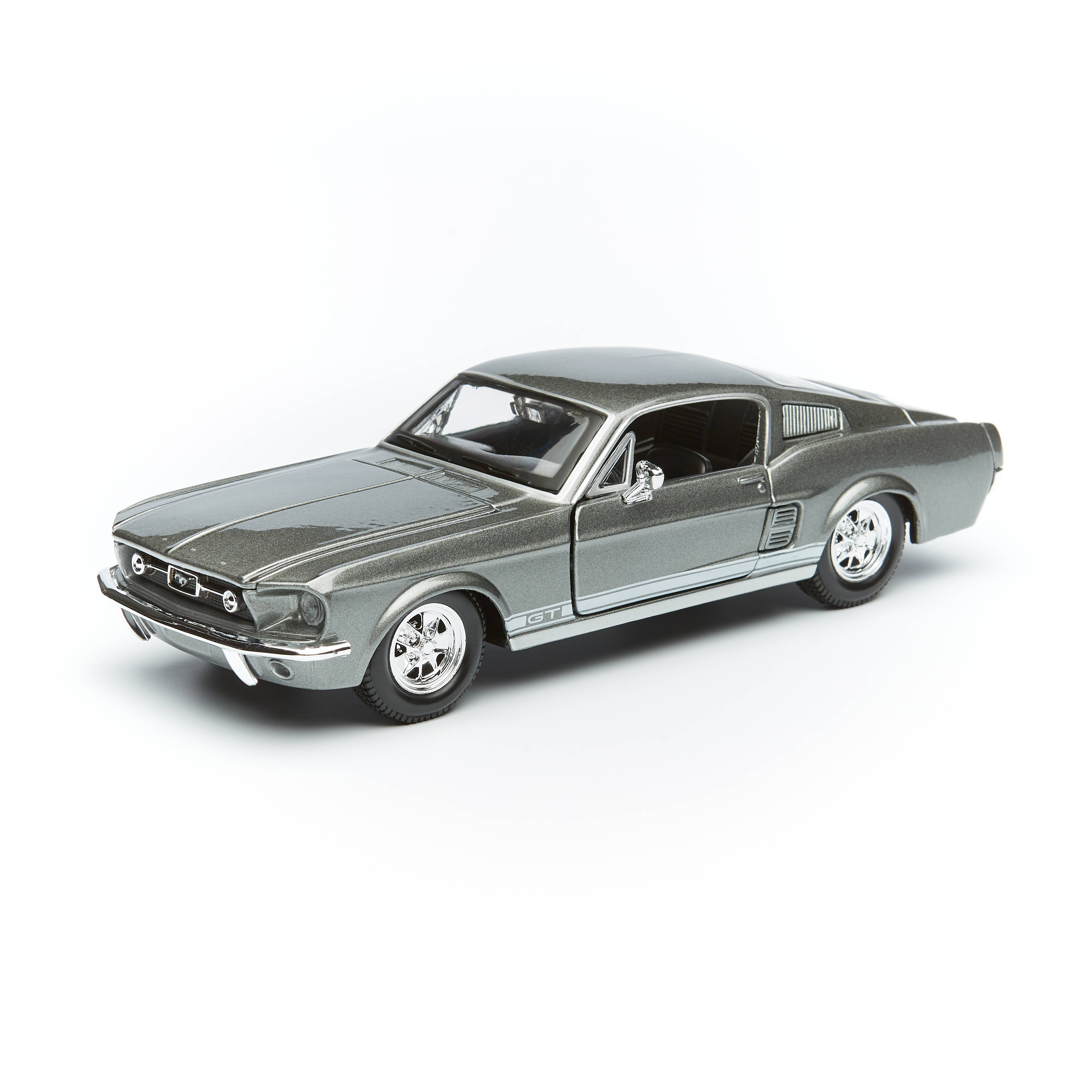 фото Maisto машинка ford mustang gt 1967, 1:24 серебро 31260