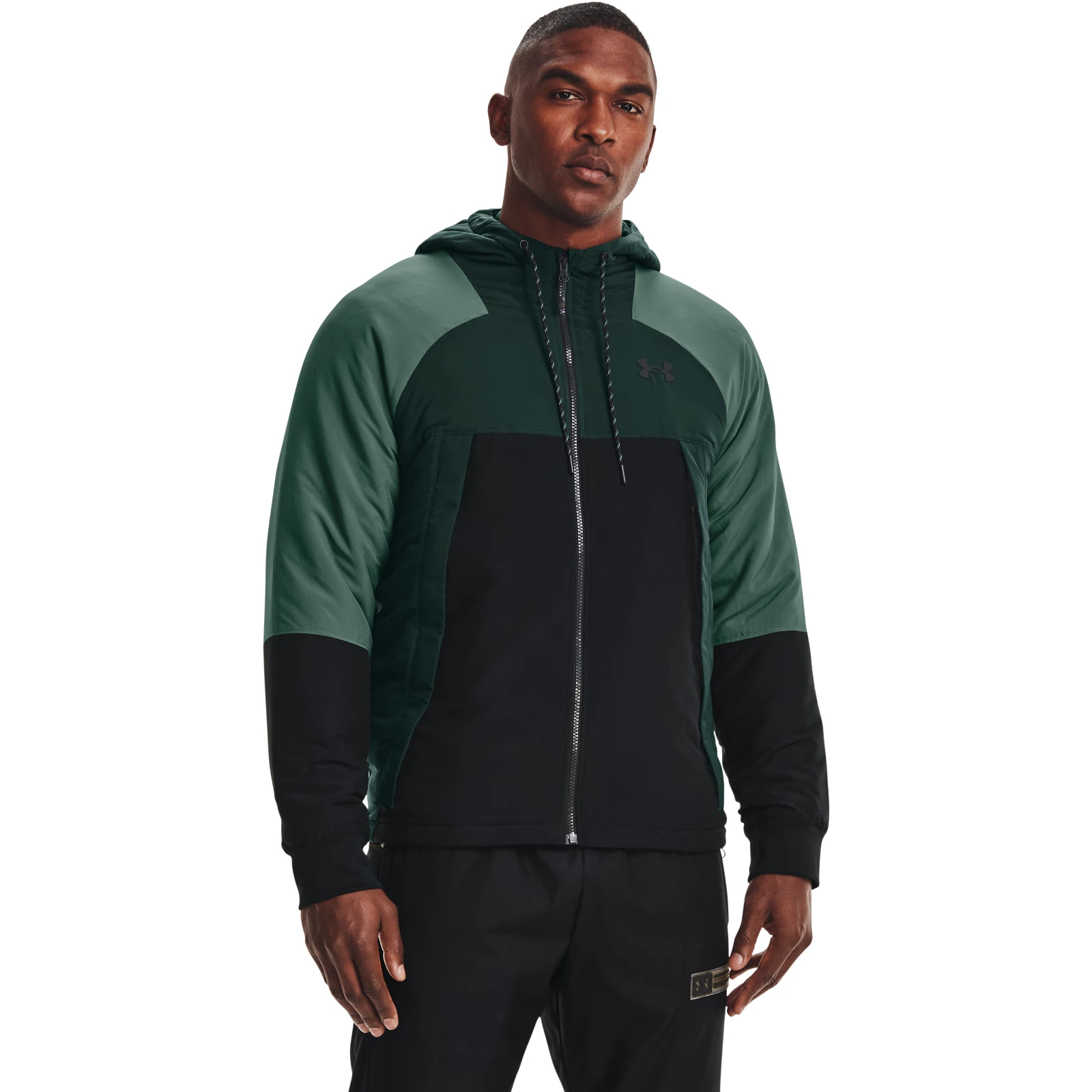 

Спортивная ветровка мужская Under Armour Sky Insulate черная XXL, Sky Insulate