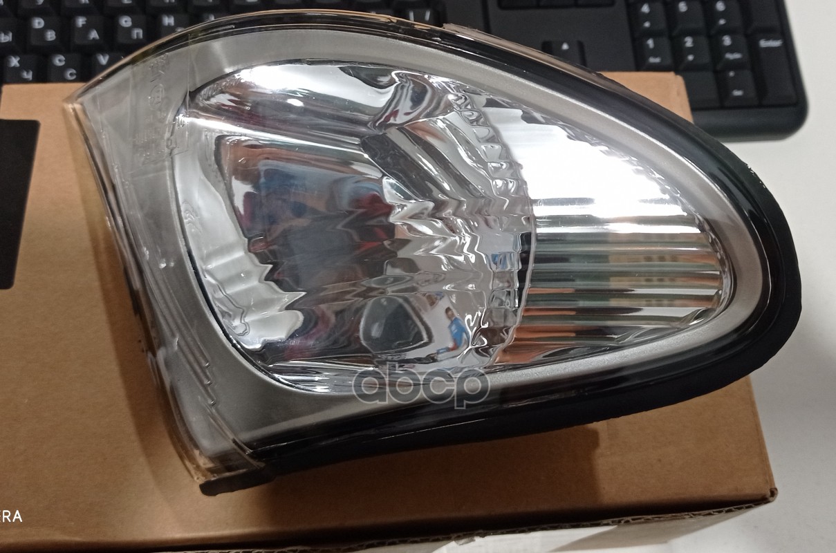 

Фонарь указателя поворота прав BMW: E46 01-04
