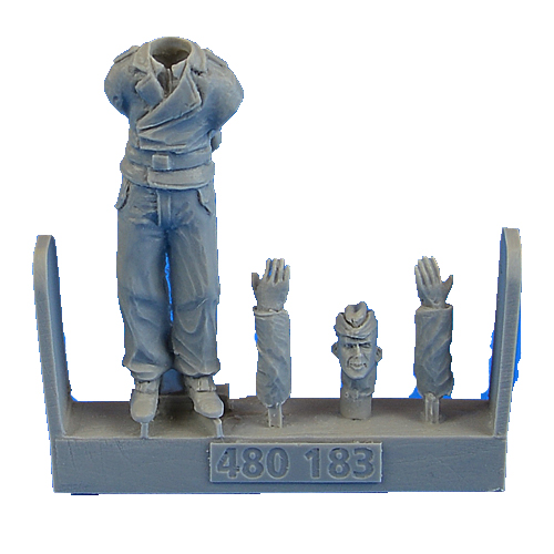 

Фигурка Aires 1/48 German WWII Tank crew Trooper A 480 183