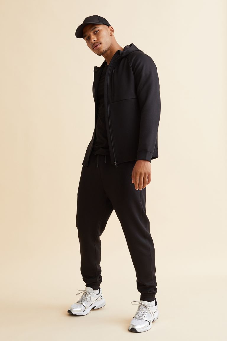 

Брюки мужские H&M 1087538001 черные XS (доставка из-за рубежа), 1087538001